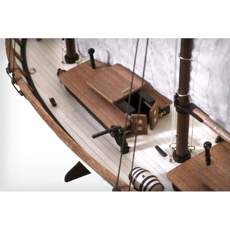 1/50 Swift Easy Build Sewn Sails Y6628