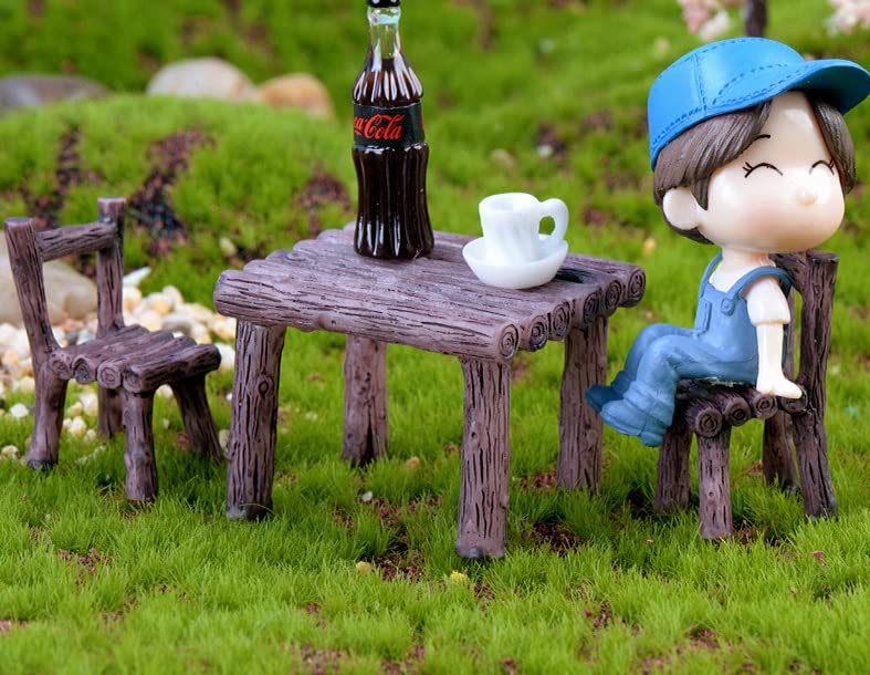 Miniature Table and Chairs Set O651660