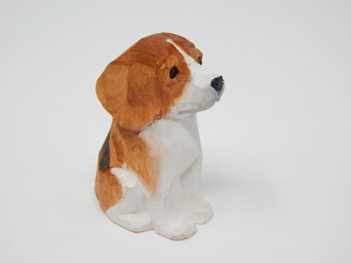 Beagle Dog Puppy Figurine Wooden Carving H4389