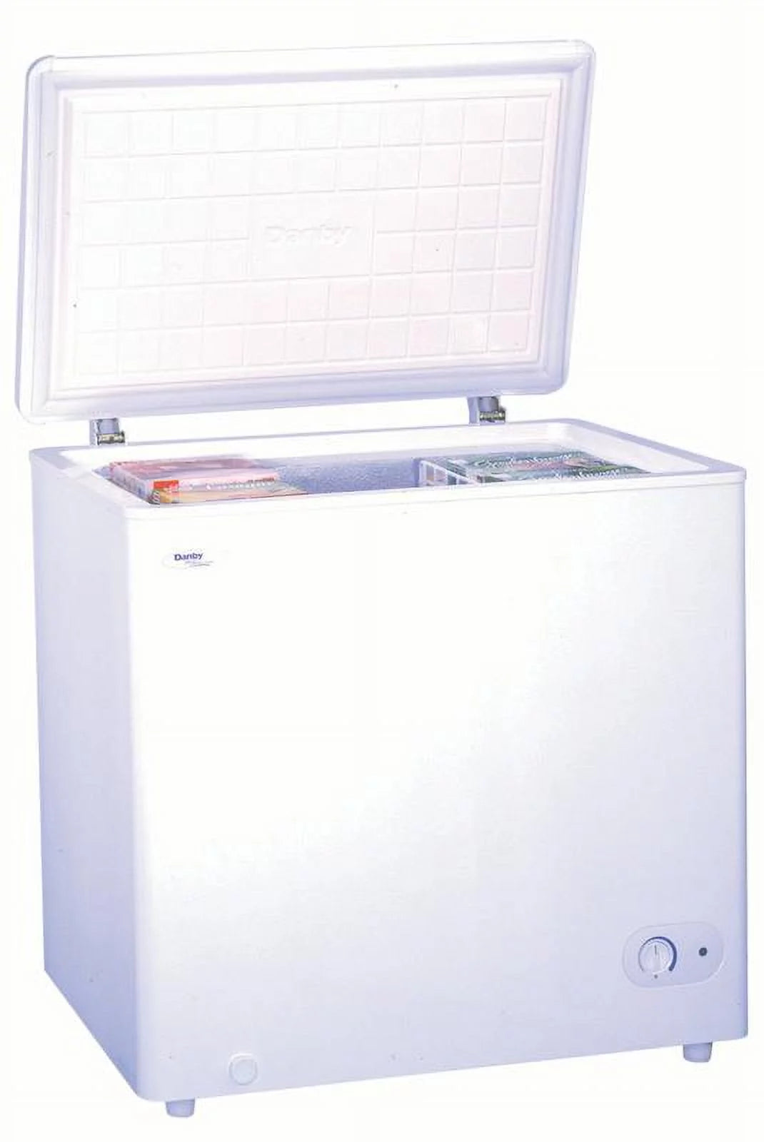 Cold Pack Freezer Chest with 12 Cold Packs C573