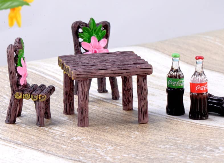 Miniature Table and Chairs Set O651660