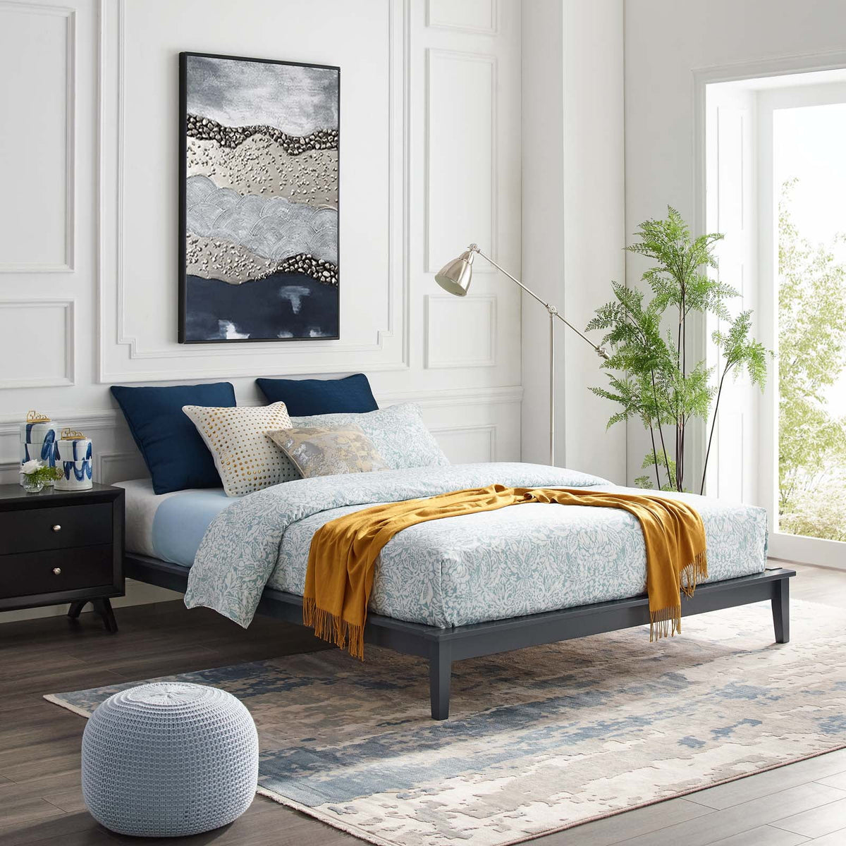 King Wood Platform Bed Frame in Gray K5776