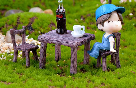 Miniature Table and Chairs Set O651660